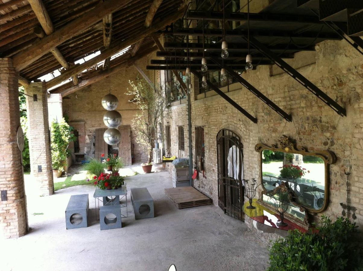 Apartmán Loft Dellartista. Eclettico, Originale, Unico Ceresara Exteriér fotografie